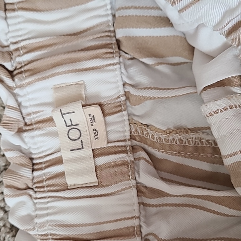 Drawstring Pull On Shorts - Picture 4 of 10